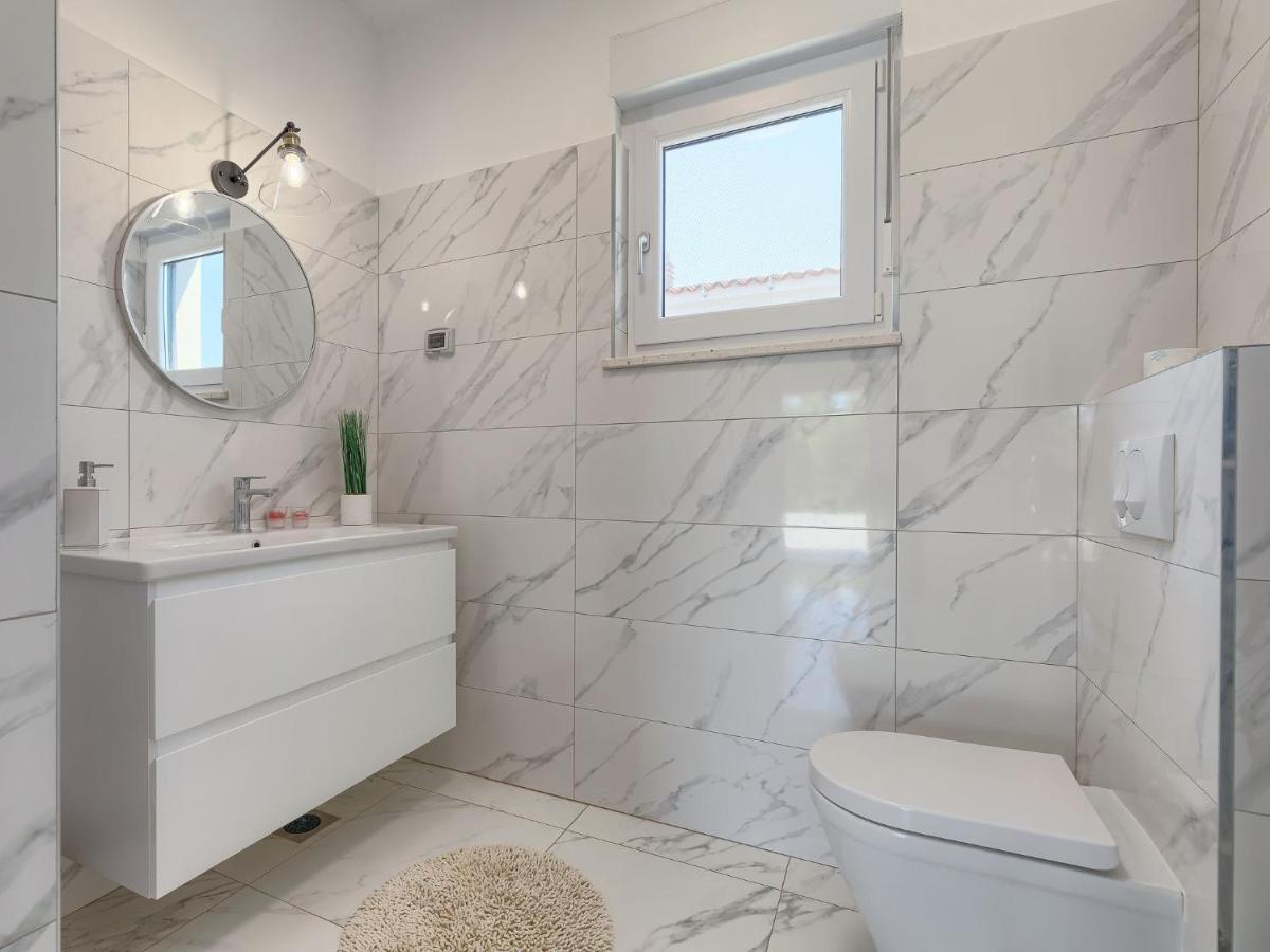 Villa Vine By Interhome Marčana Eksteriør billede
