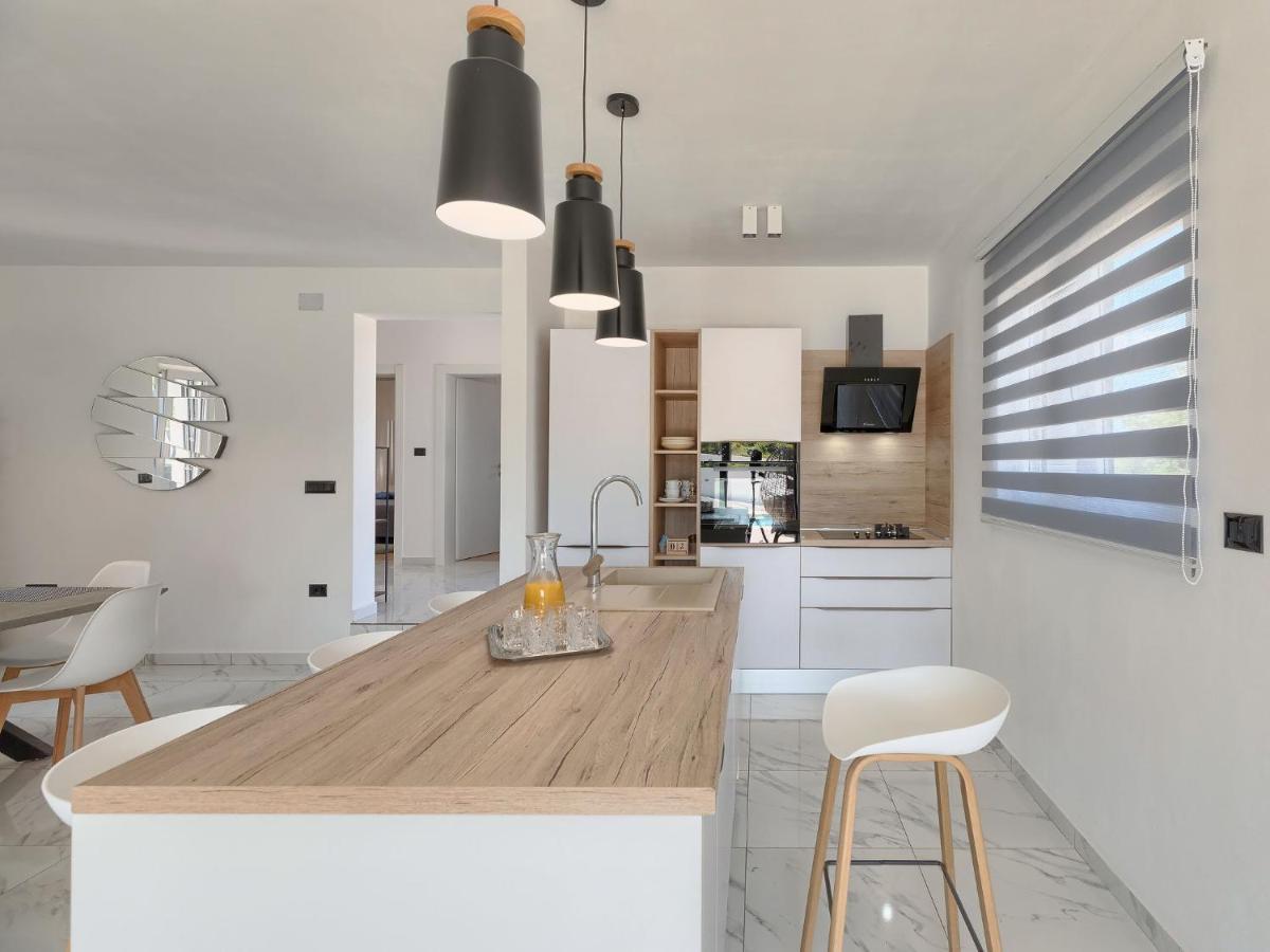 Villa Vine By Interhome Marčana Eksteriør billede