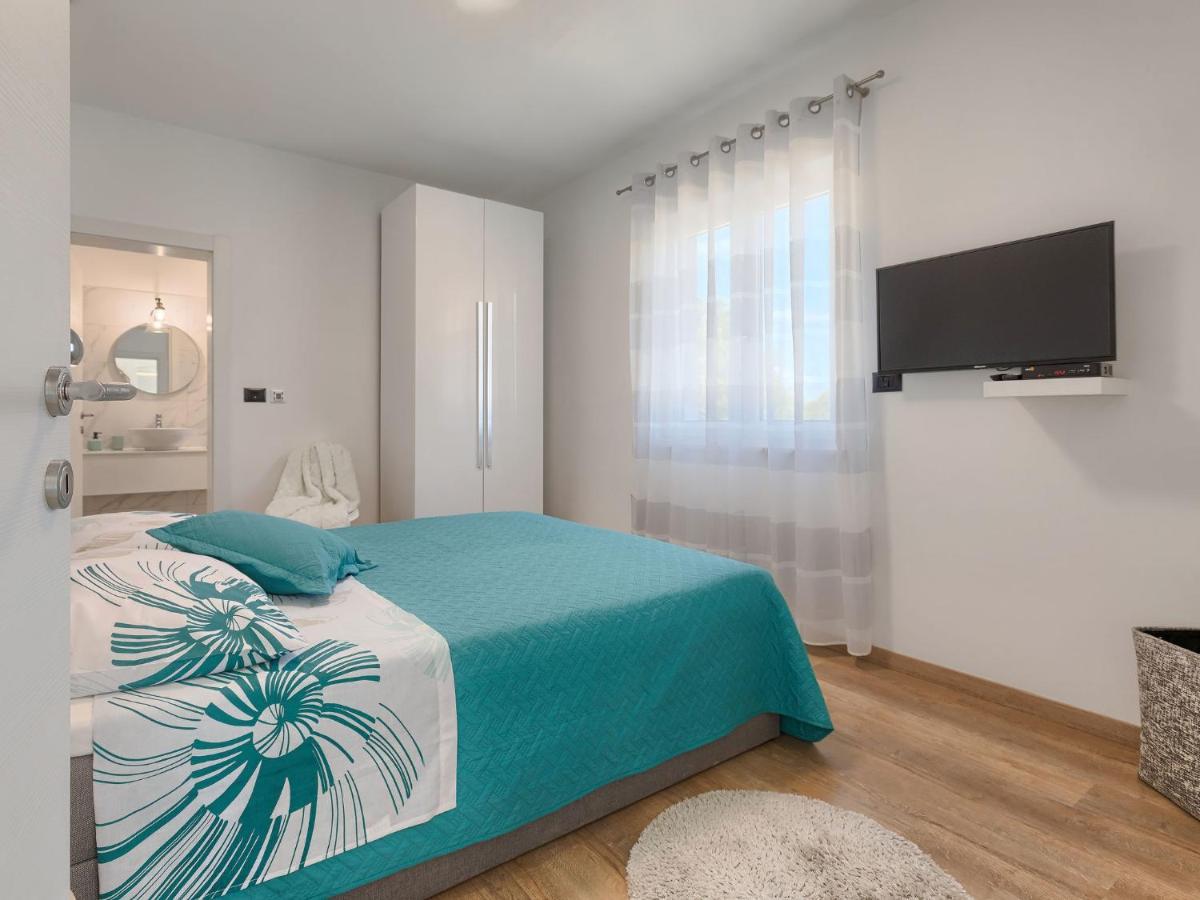 Villa Vine By Interhome Marčana Eksteriør billede